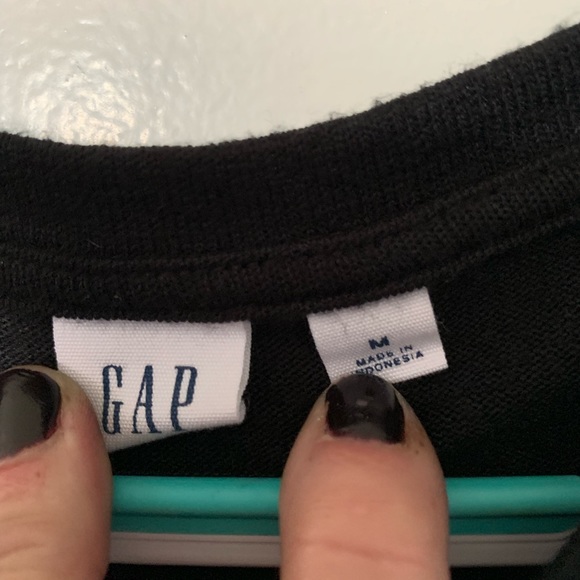 2 tops - Picture 4 of 4